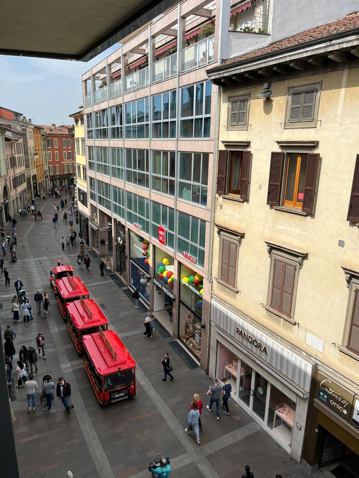 Cicerone Apartment Bergamo Eksteriør billede